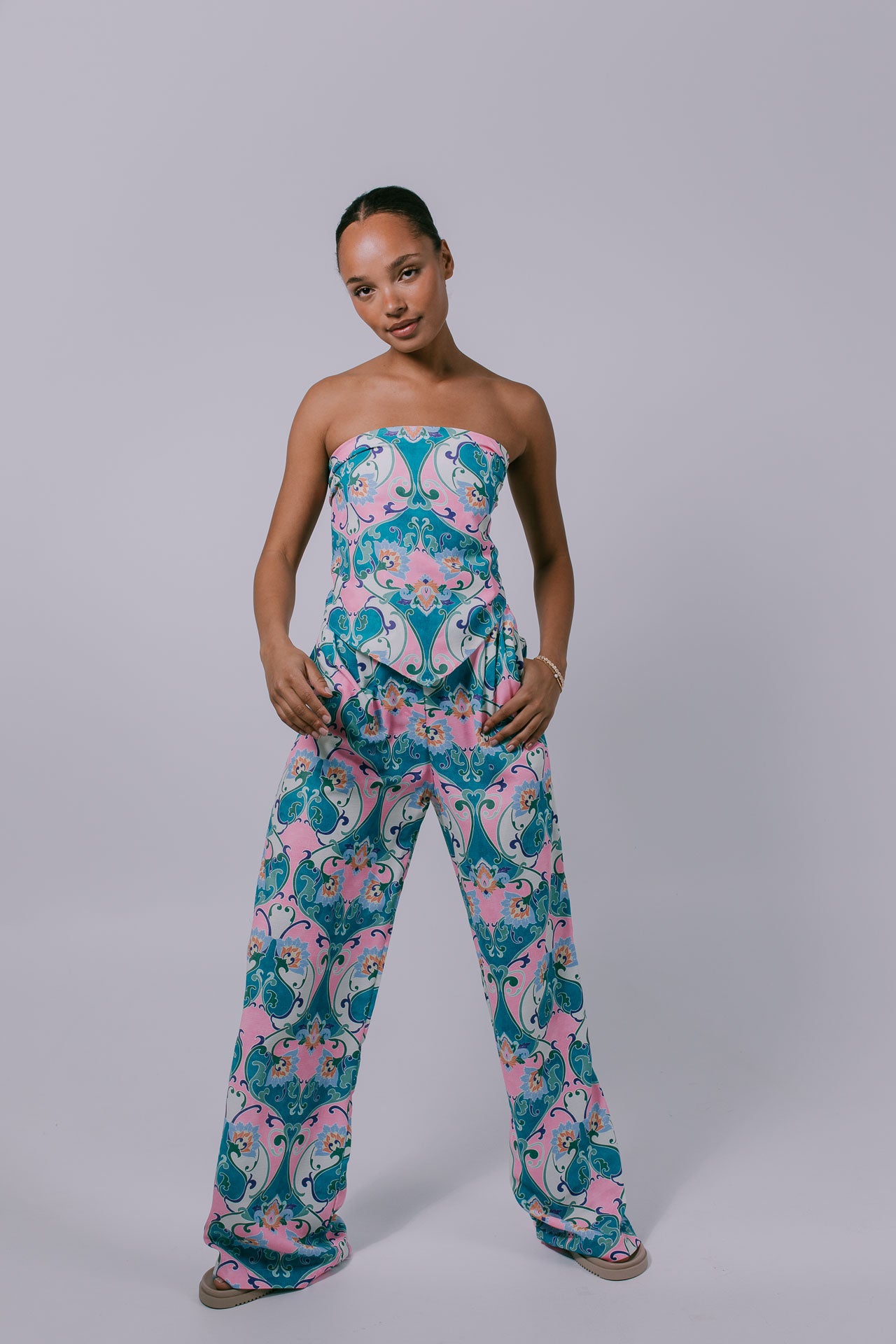Xyra Scarf Top - Charm Print