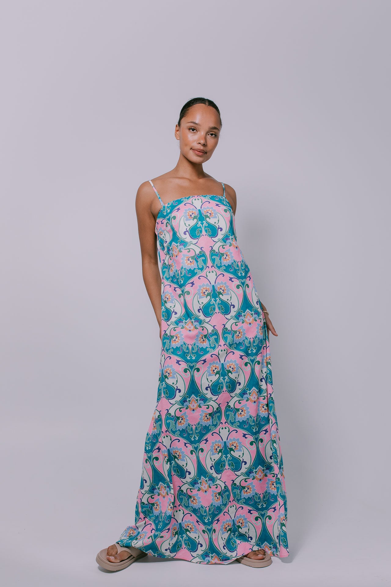 Ruelle Maxi Dress - Charm Print