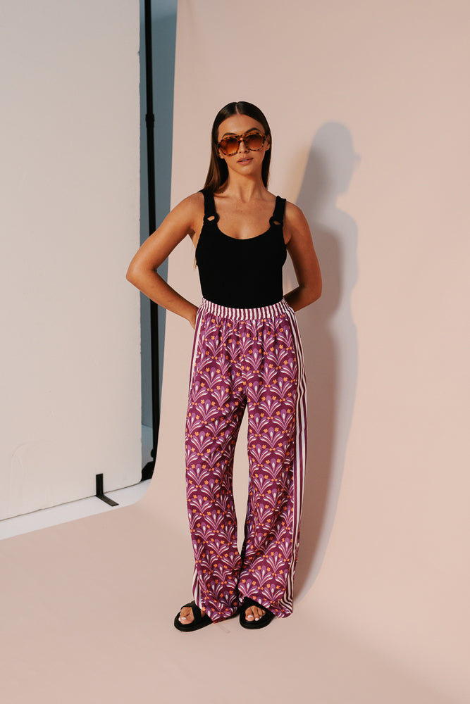 Manzo Pants - Bloom Plum Print